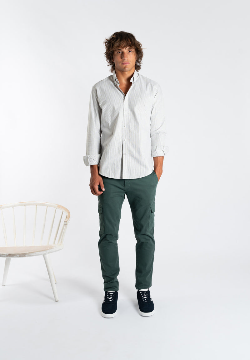 Pantalón Cargo Verde Oscuro