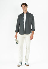 Camisa Sarga Cuello Botón Gris Oscuro