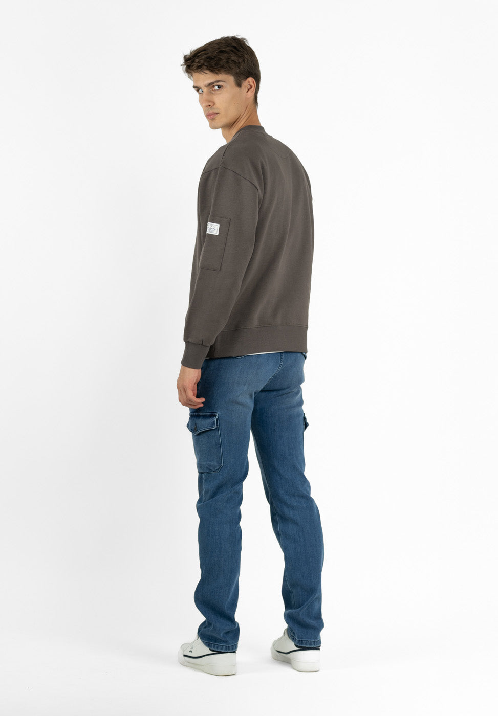 Crewneck Sweatshirt with Pocket in Charcoal