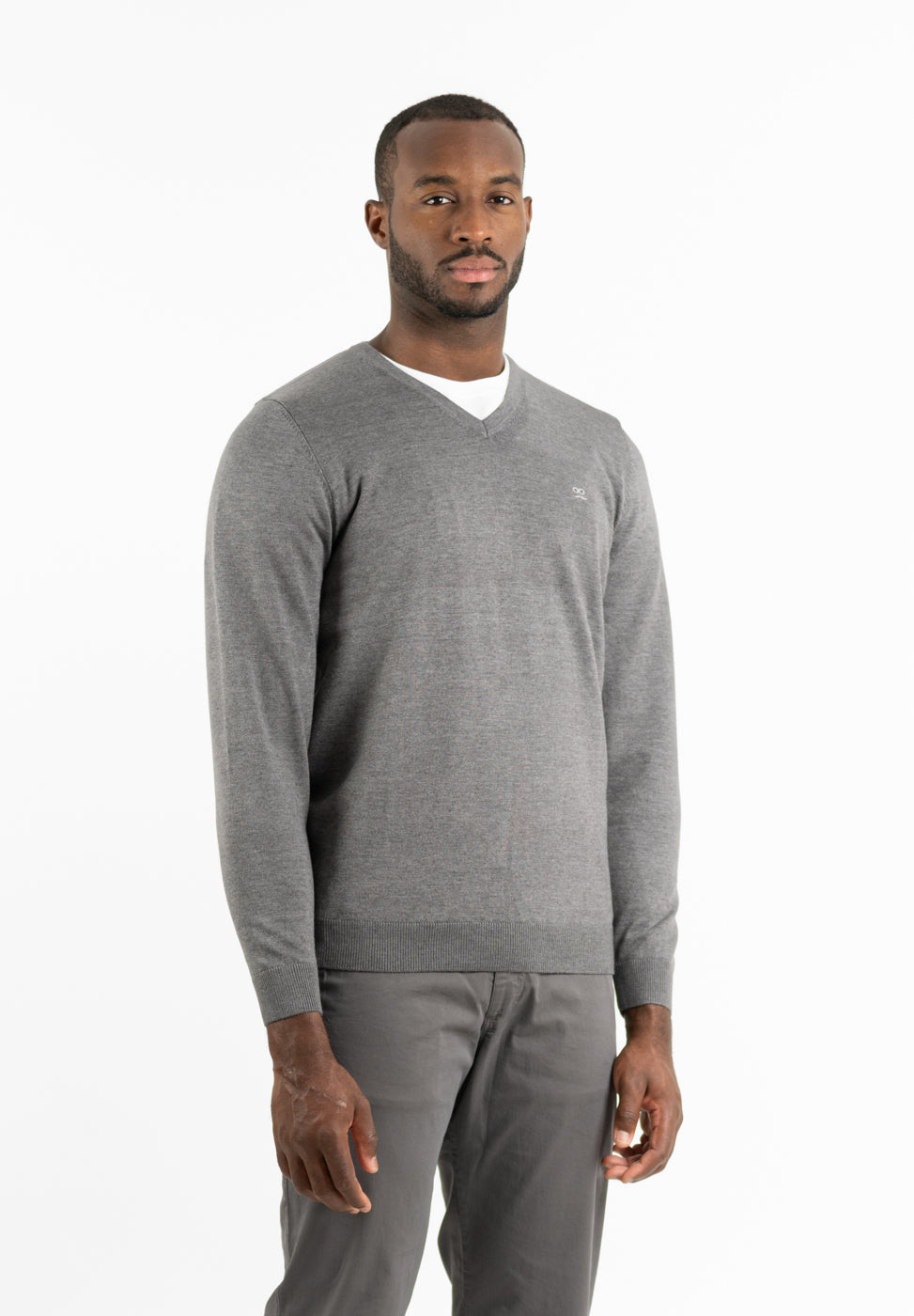 Jersey Cuello Pico Gris Oscuro