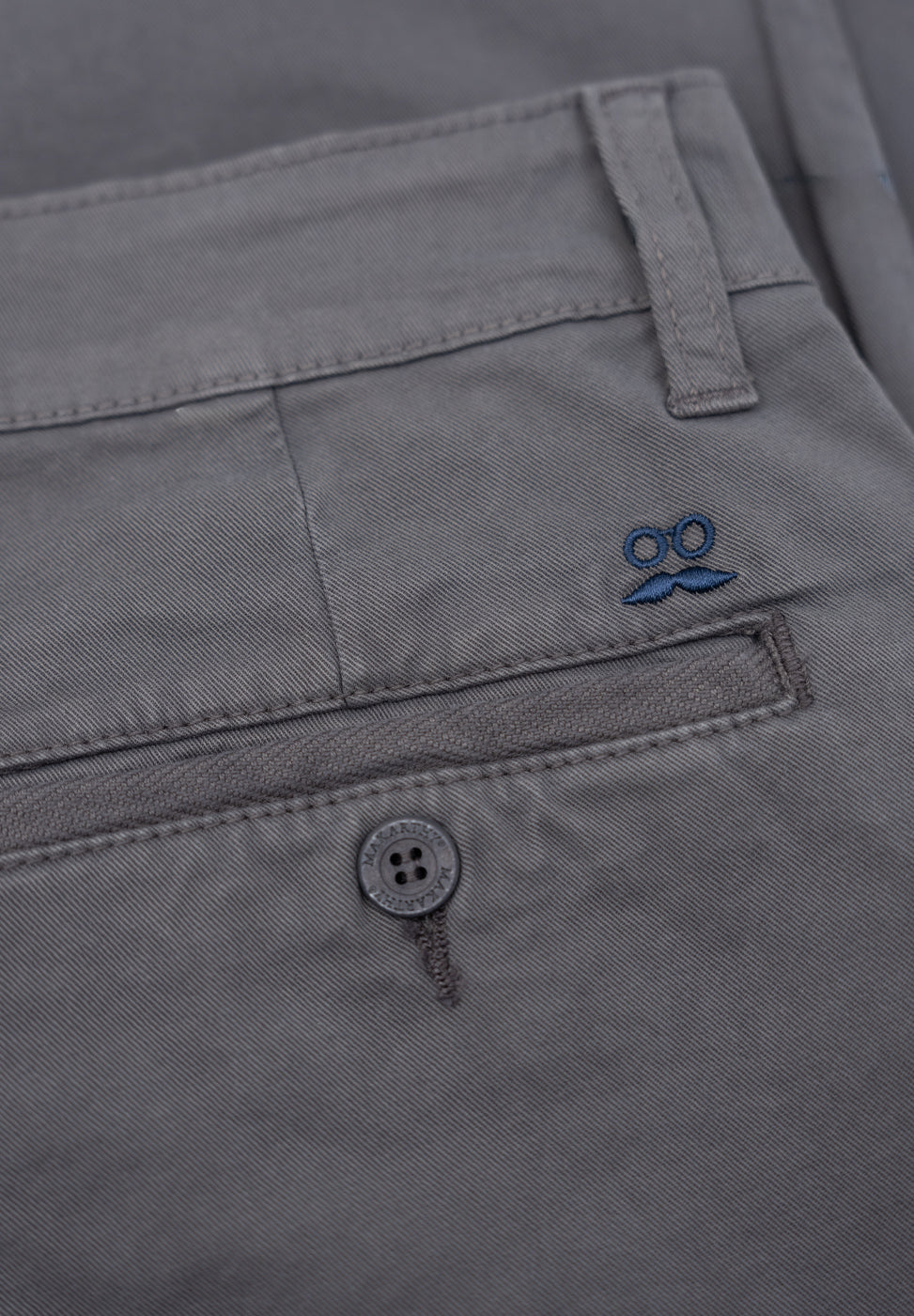 Carbon Sport Chino