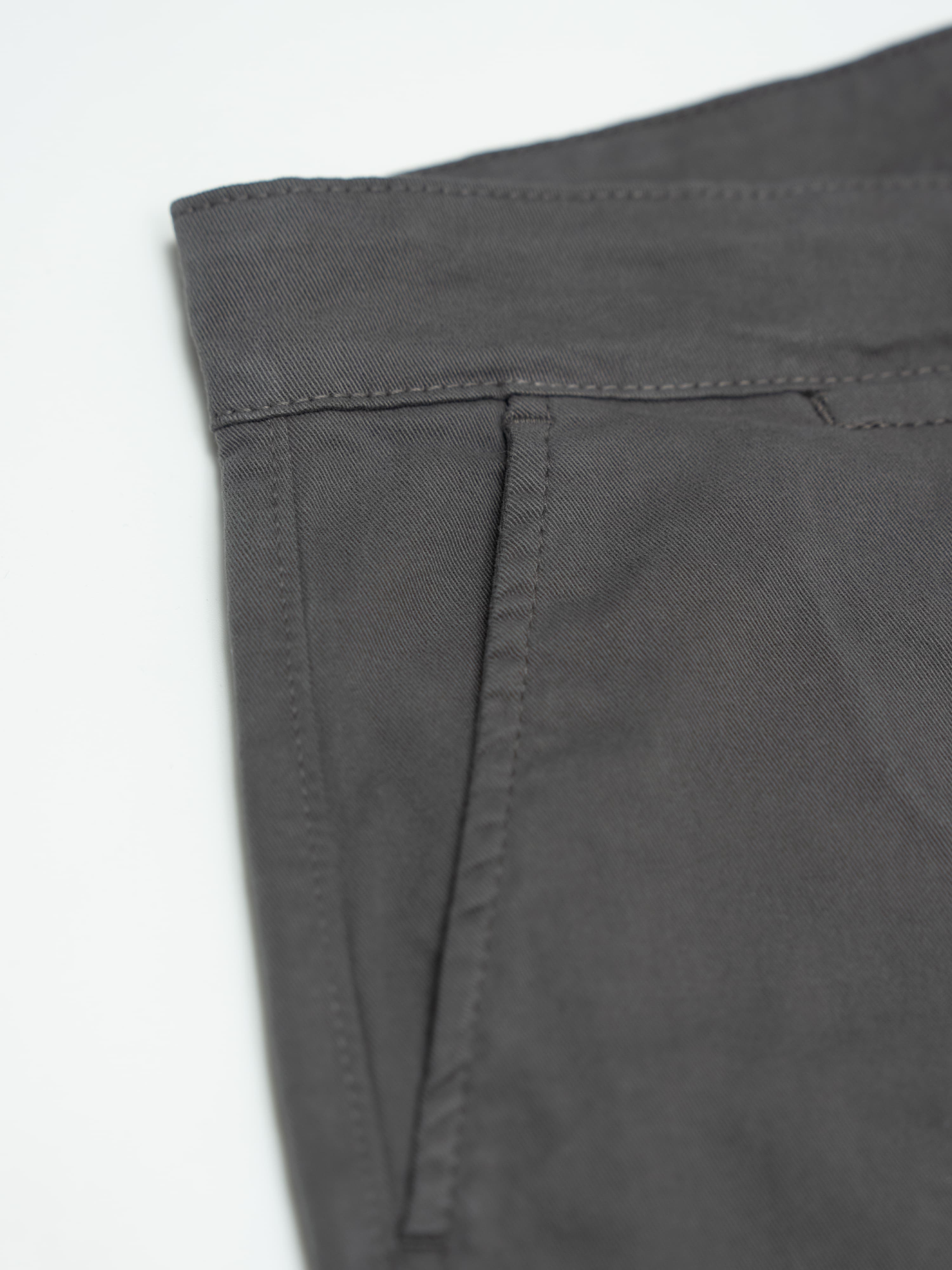 Pantalón Chino Sport Carbón