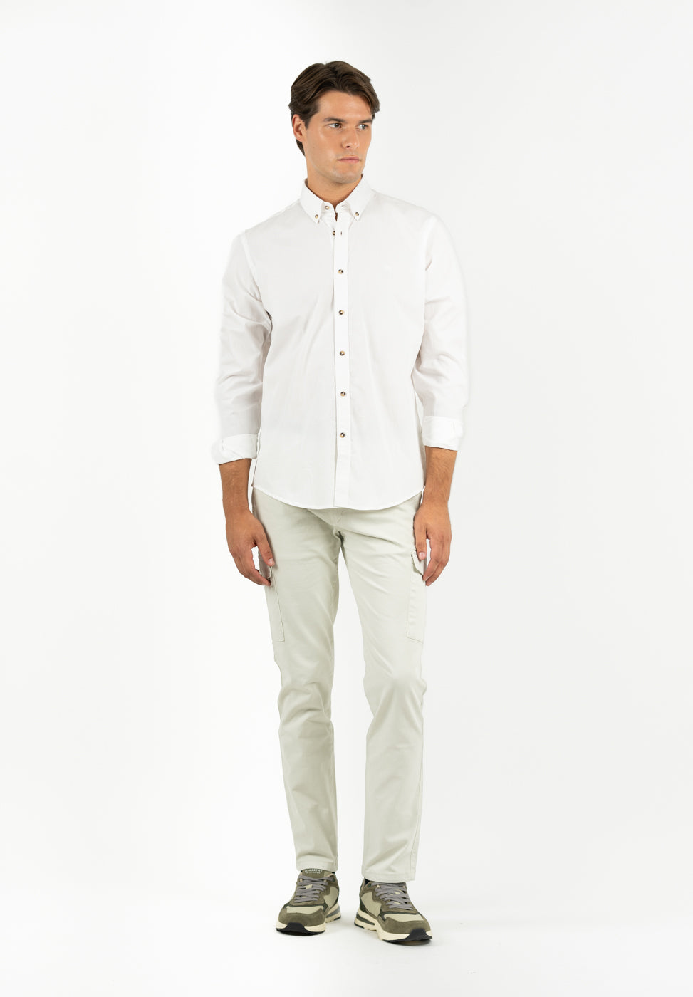 Pantalón Cargo Gris Verdoso