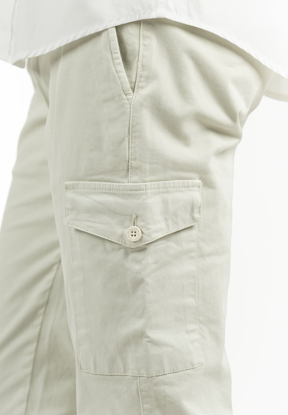 Pantalón Cargo Gris Verdoso