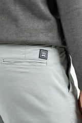 Pantalón Comfort Gris Claro