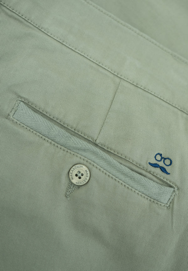 Bermuda Chino sport Kaki