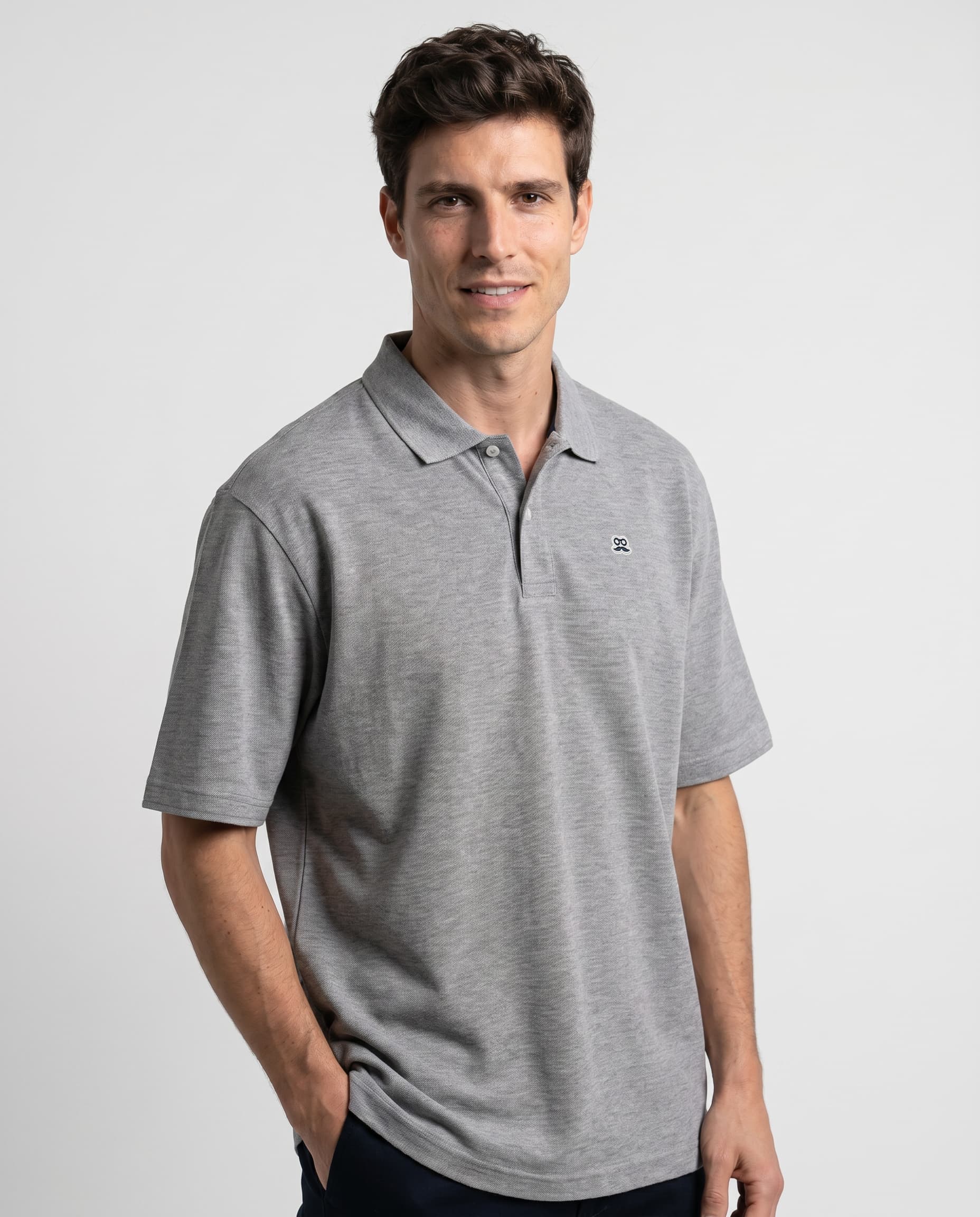 Polo Oversize Parche Bordado Gris