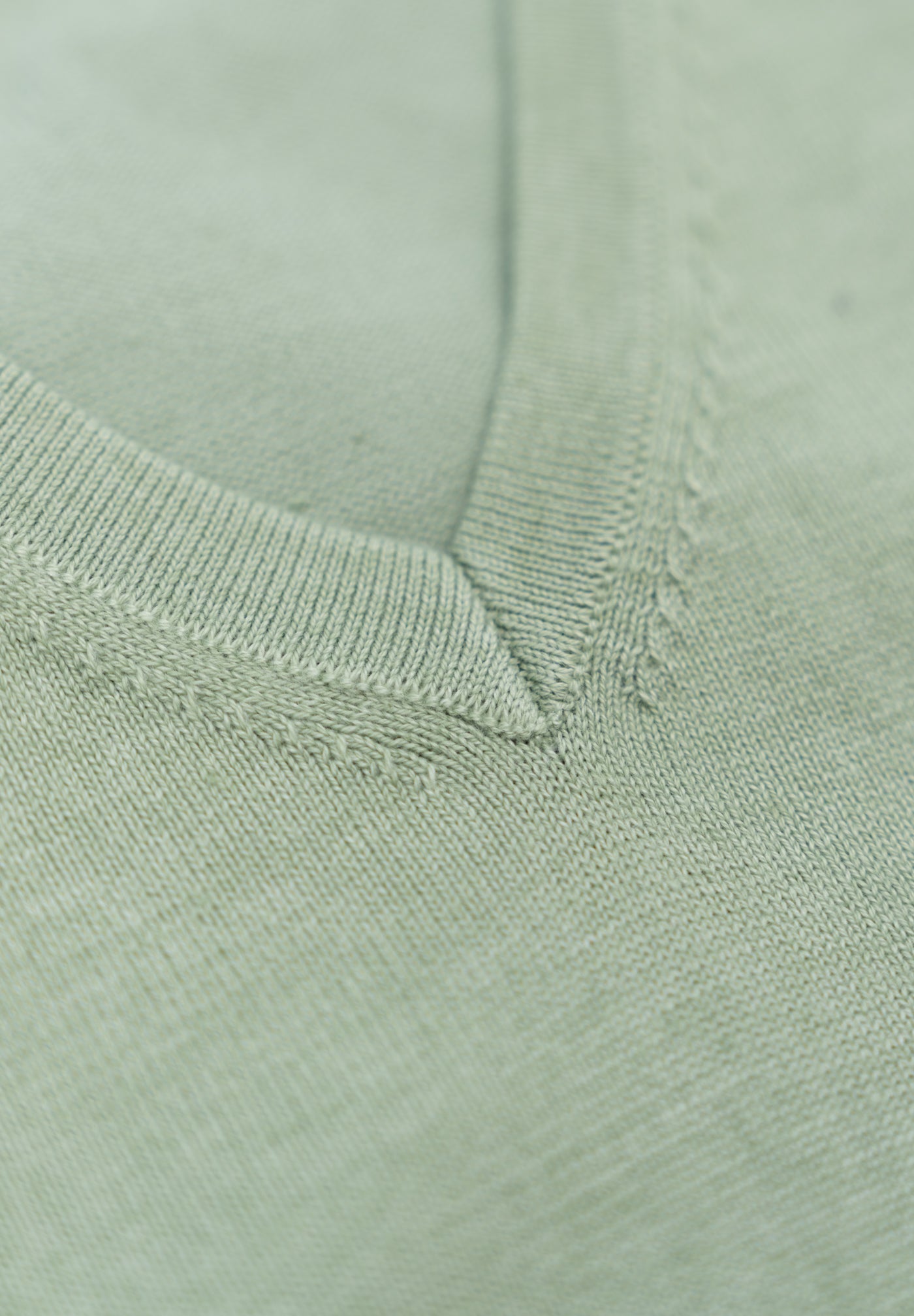 Jersey Cuello Pico Menta